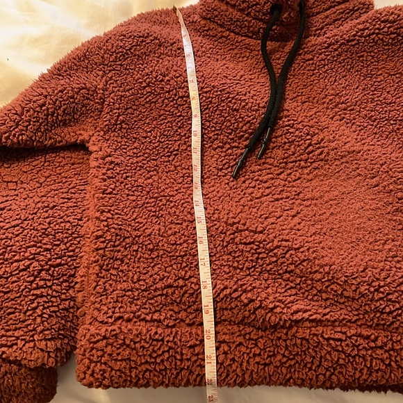 Crop Sherpa pullover - Picture 5 of 5